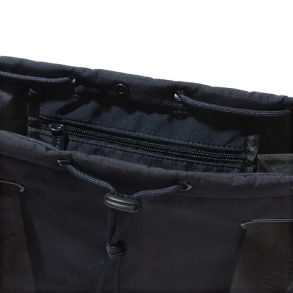 Beyond Yoga convertible gym bag backpack black pristine condition